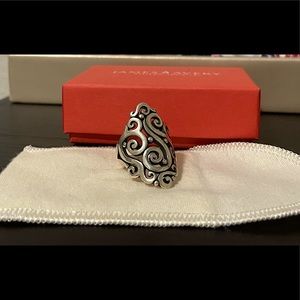 James Avery along Sorrento ring size 7